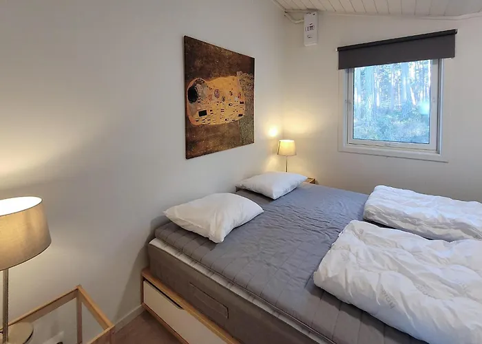 2 Bedroom Cozy In *